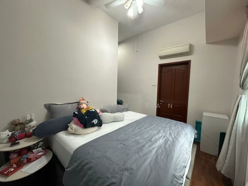 1 King Albert Park, 1 King Albert Park, 3 Bedrooms, 1,421 sqft, Condominium For Rent, by Jeremy Tan, 500173413 - Bedroom - PropertyGuru.com.sg