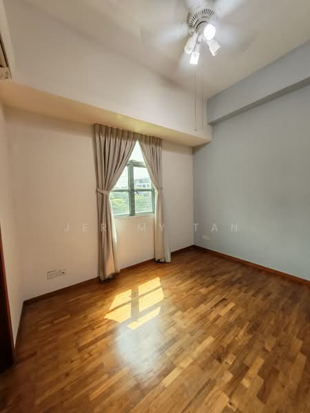 1 King Albert Park, 1 King Albert Park, 3 Bedrooms, 1,421 sqft, Condominium For Rent, by Jeremy Tan, 500173413 - Master Bedroom  - PropertyGuru.com.sg