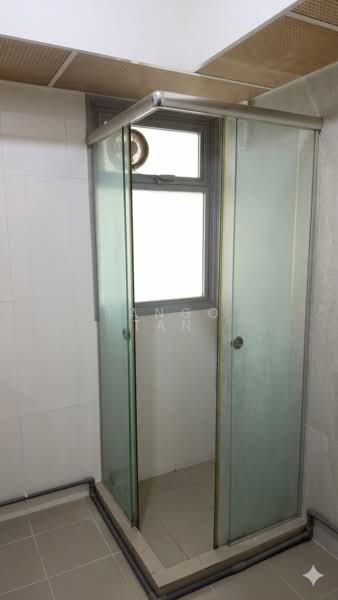 613A Tampines North Drive 1, 613A Tampines North Drive 1, 2 Bedrooms, 742 sqft, HDB Flat For Sale, by Tango Tan, 500173437 - Bathroom - PropertyGuru.com.sg
