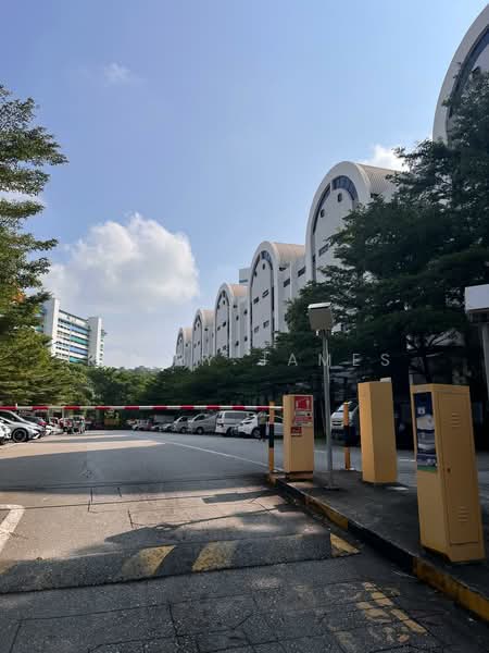 Henderson Industrial Park, 213 Henderson Road, 1,900 sqft, Light Industrial (B1) For Rent, by Kerry James, 500173439 - CommercialGuru.com.sg