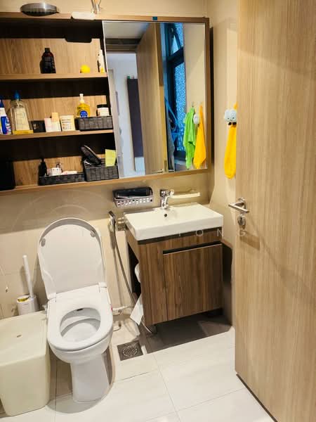 Sol Acres, 8 Choa Chu Kang Grove, 2 Bedrooms, 947 sqft, Executive Condominium For Sale, by Simon Tong, 500173441 - Bathroom - PropertyGuru.com.sg