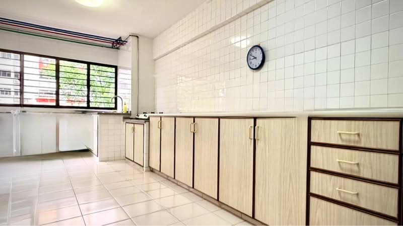 10 Eunos Crescent, 10 Eunos Crescent, 3 Bedrooms, 979 sqft, HDB Flat For Sale, by Tan Hui Ming, 500173443 - PropertyGuru.com.sg