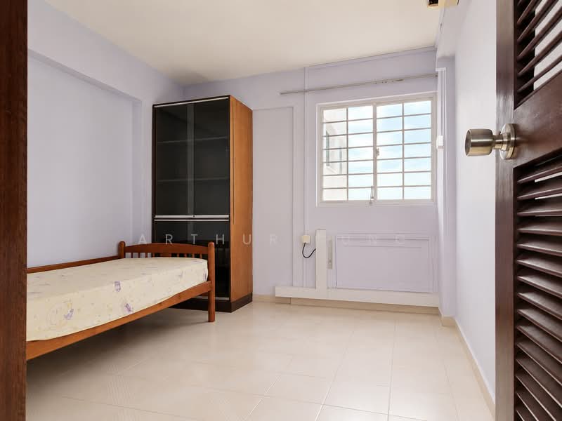 335B Smith Street, 335B Smith Street, 3 Bedrooms, 958 sqft, HDB Flat For Sale, by Arthur Sung, 500173446 - Bedroom - PropertyGuru.com.sg