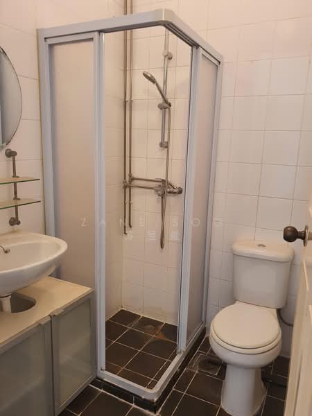 Townerville, McNair Road, 4 Bedrooms, 2,918 sqft, Conservation House For Rent, by Zane Soo 苏昱能, 500173449 - Bathroom - PropertyGuru.com.sg