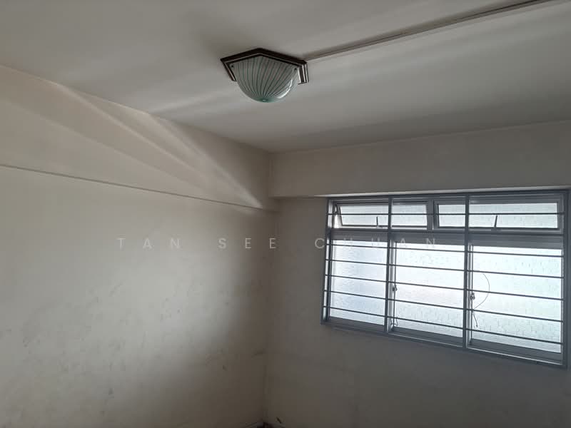 762 Yishun Street 72, 762 Yishun Street 72, 3 Bedrooms, 904 sqft, HDB Flat For Sale, by Tan See Chuan, 500173461 - PropertyGuru.com.sg