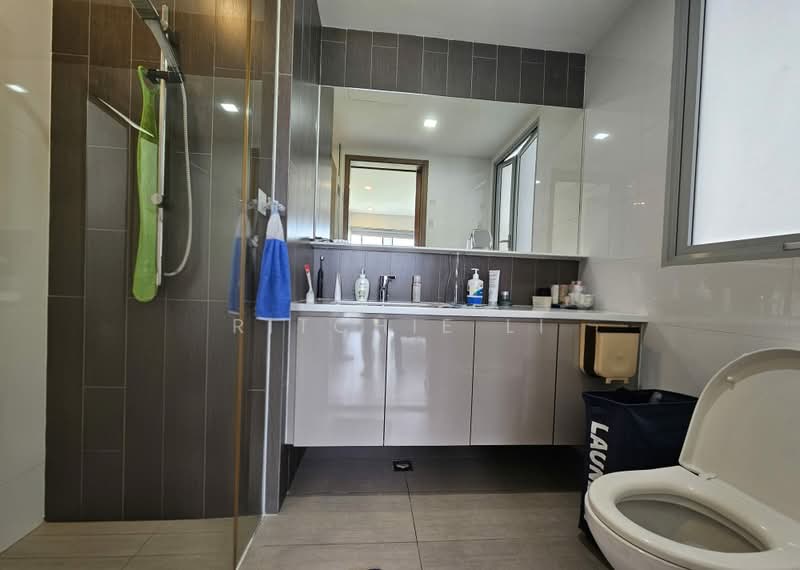 CityLife @ Tampines, , 2 Bedrooms, 786 sqft, Executive Condominium For Sale, by Ritchie Li, 500173476 - Bathroom - PropertyGuru.com.sg