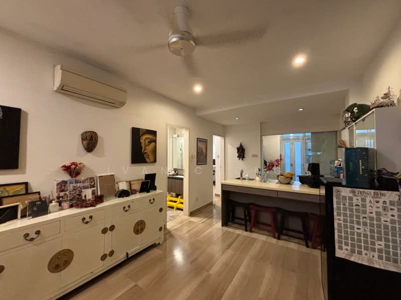 Tanglin Park, 5B Ridley Park, 3 Bedrooms, 1,604 sqft, Condominium For Rent, by Ivan Chong, 500173485 - Living Room - PropertyGuru.com.sg