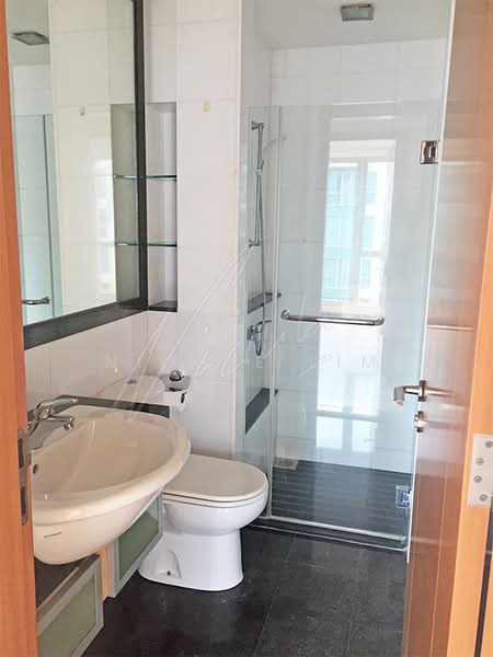 Caribbean at Keppel Bay, 46 Keppel Bay Drive, 4 Bedrooms, 1,636 sqft, Condominium For Rent, by Nicole Lim, 500173501 - Bathroom - PropertyGuru.com.sg