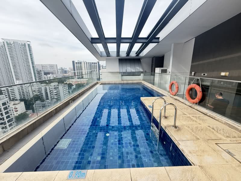 Super Cheap FH 1 Bedder Condo, , 1 Bedroom, 441 sqft, Condominium For Sale, by Christine Chin, 500173512 - Pool - PropertyGuru.com.sg