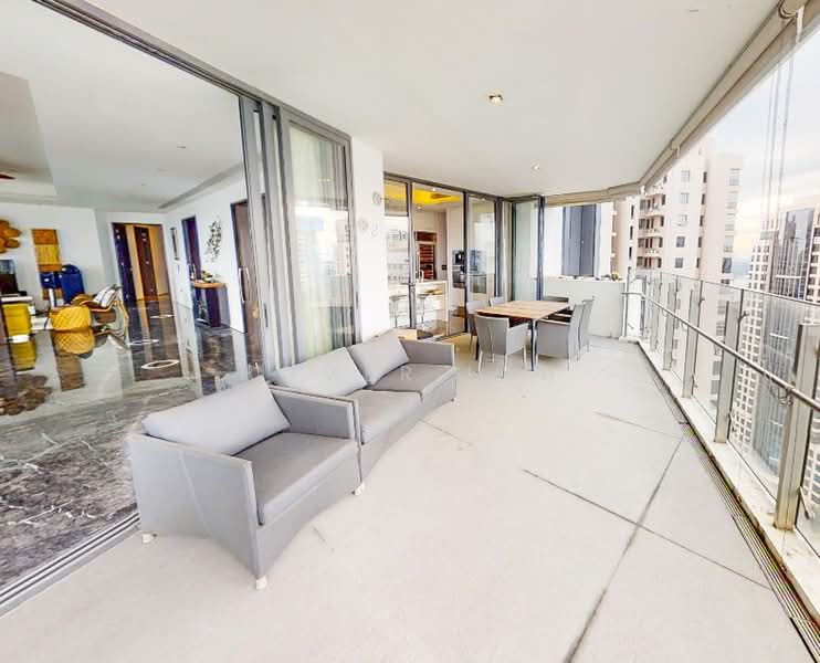Breathtaking panoramic views /Freehold/ 4-Bed Condo, , 4 Bedrooms, 4,478 sqft, Condominium For Sale, by Homer Lau, 500173526 - Balcony - PropertyGuru.com.sg