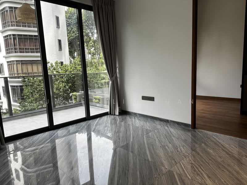 Grange 1866, 74 Grange Rd, 2 Bedrooms, 710 sqft, Condominium For Sale, by James Lim Yuan Sheng, 500173529 - Balcony - PropertyGuru.com.sg