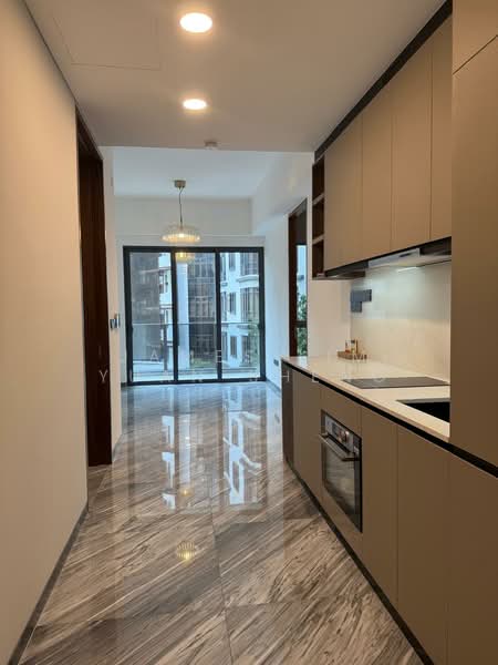 Grange 1866, 74 Grange Rd, 2 Bedrooms, 710 sqft, Condominium For Sale, by James Lim Yuan Sheng, 500173529 - Kitchen - PropertyGuru.com.sg