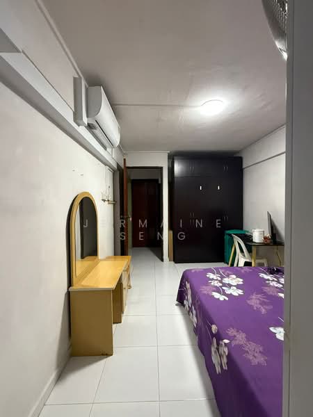 406 Tampines Street 41, 406 Tampines Street 41, Room Rental, 250 sqft, HDB Flat For Rent, by Jermaine Seng, 500173545 - Bedroom - PropertyGuru.com.sg