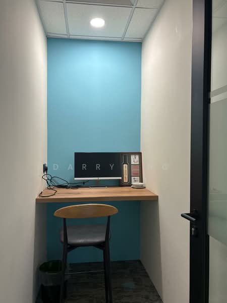Raffles City Tower, 250 North Bridge Road, 700 sqft, Office For Rent, by Darryl Ng, 500173552 - Study - CommercialGuru.com.sg