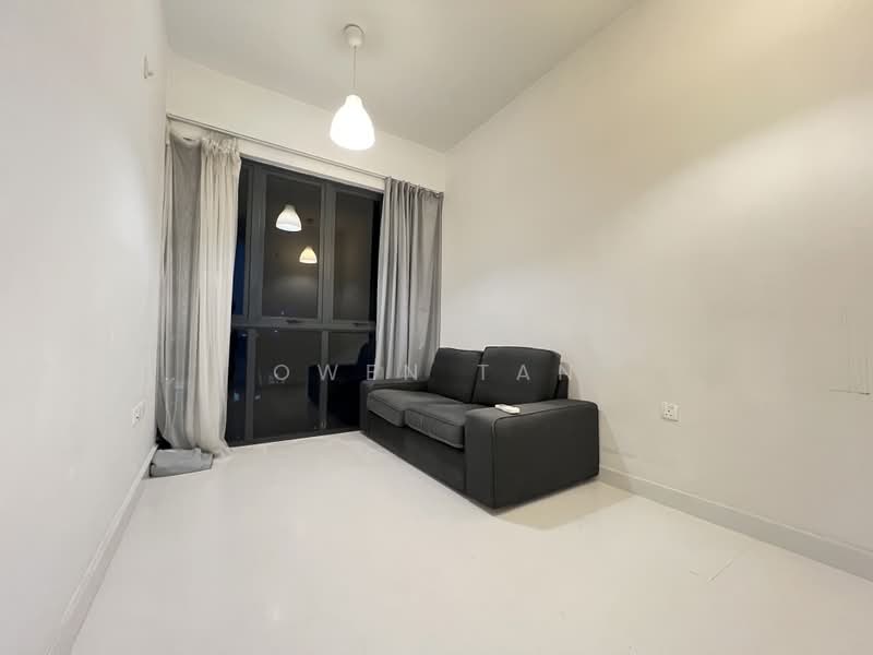Edenz Loft, 11 Lorong 24 Geylang, 1 Bedroom, 431 sqft, Apartment For Rent, by Owen Tan, 500173556 - Living Room - PropertyGuru.com.sg