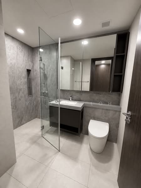 Parc Clematis, 8E Jalan Lempeng, 2 Bedrooms, 689 sqft, Condominium For Sale, by Yi Ming Loh, 500173559 - Bathroom - PropertyGuru.com.sg