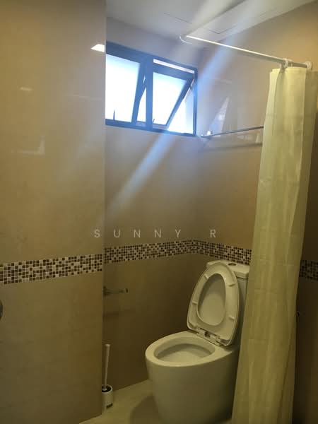 Parkway View, 39 Marine Parade Road, 4 Bedrooms, 1,775 sqft, Condominium For Rent, by Sunny R, 500173568 - Bathroom - PropertyGuru.com.sg