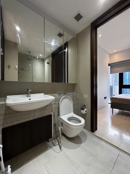 Robinson Suites, 50 Robinson Road, 1 Bedroom, 484 sqft, Condominium For Rent, by Han Lim, 500173574 - Bathroom - PropertyGuru.com.sg