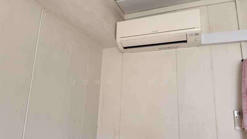 656 Jalan Tenaga, 656 Jalan Tenaga, Room Rental, 120 sqft, HDB Flat For Rent, by John Chen, 500173577 - Interior - PropertyGuru.com.sg
