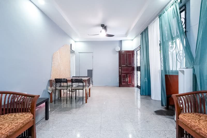 622 Senja Road, 622 Senja Road, 3 Bedrooms, 968 sqft, HDB Flat For Sale, by Zameer Serlan, 500173581 - Living Room - PropertyGuru.com.sg