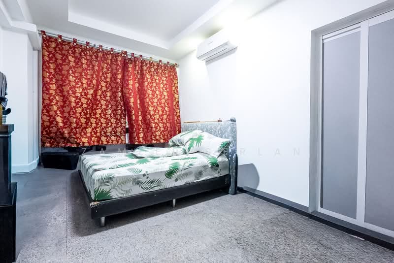 622 Senja Road, 622 Senja Road, 3 Bedrooms, 968 sqft, HDB Flat For Sale, by Zameer Serlan, 500173581 - Master Bedroom - PropertyGuru.com.sg