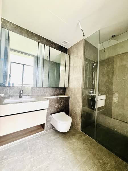 Dairy Farm Residences, 8 Dairy Farm Lane, 2 Bedrooms, 710 sqft, Condominium For Sale, by Nigel Vijay, 500173582 - Bathroom - PropertyGuru.com.sg