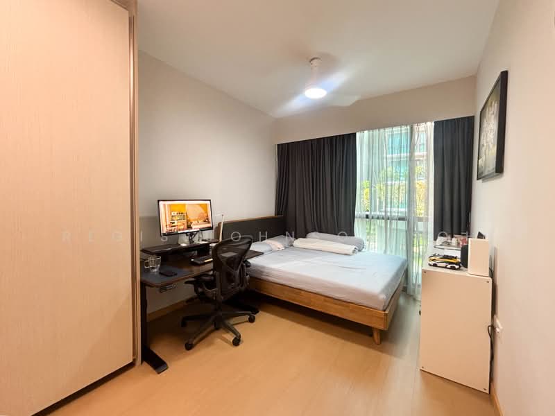 Treasure at Tampines, 1 Tampines Lane, 4 Bedrooms, 1,367 sqft, Condominium For Rent, by Regis Johnson Soh, 500173585 - Bedroom - PropertyGuru.com.sg