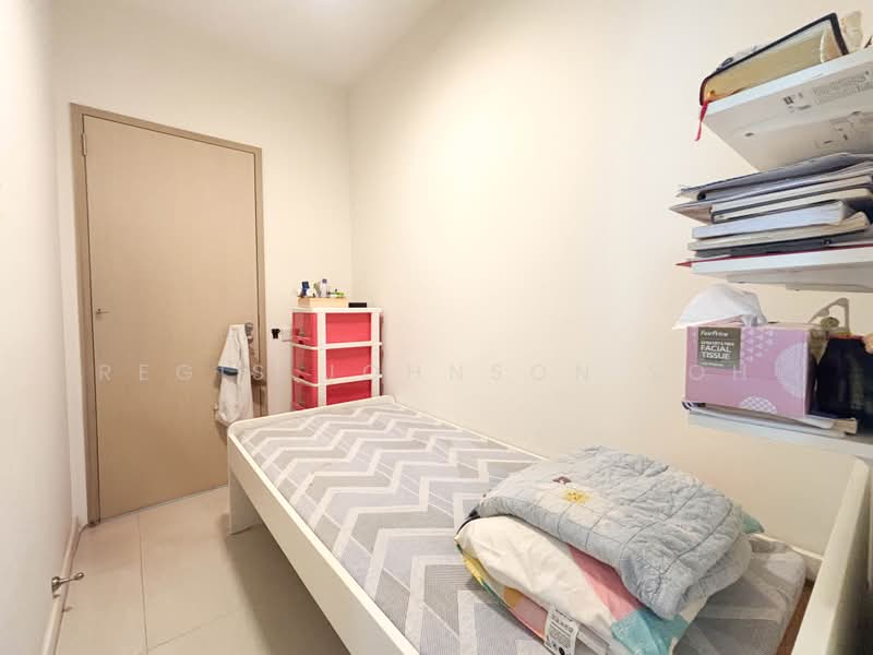 Treasure at Tampines, 1 Tampines Lane, 4 Bedrooms, 1,367 sqft, Condominium For Rent, by Regis Johnson Soh, 500173585 - Bedroom - PropertyGuru.com.sg