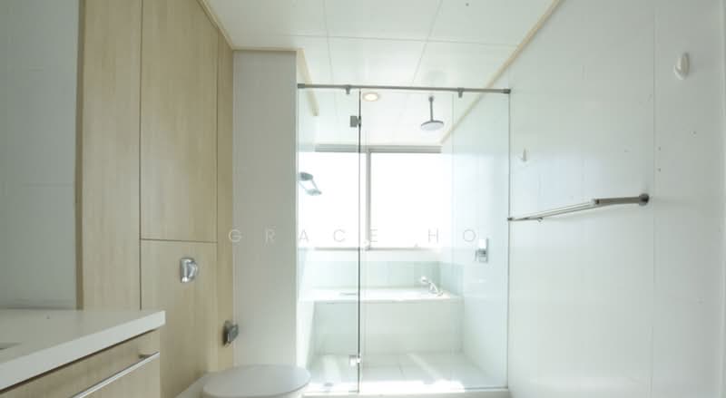 The Sail @ Marina Bay, 2 Marina Boulevard, 4 Bedrooms, 1,948 sqft, Condominium For Rent, by Grace Ho, 500173586 - Bathroom - PropertyGuru.com.sg