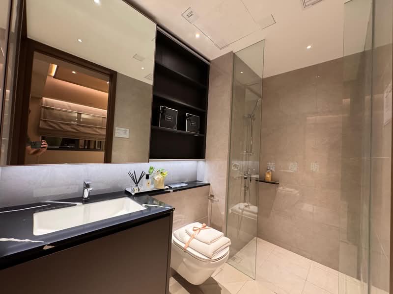 One Marina Gardens, 3 Marina Gardens Lane, 2 Bedrooms, 657 sqft, Apartment For Sale, by Glenn Wong 黃耀明, 500173589 - Bathroom - PropertyGuru.com.sg