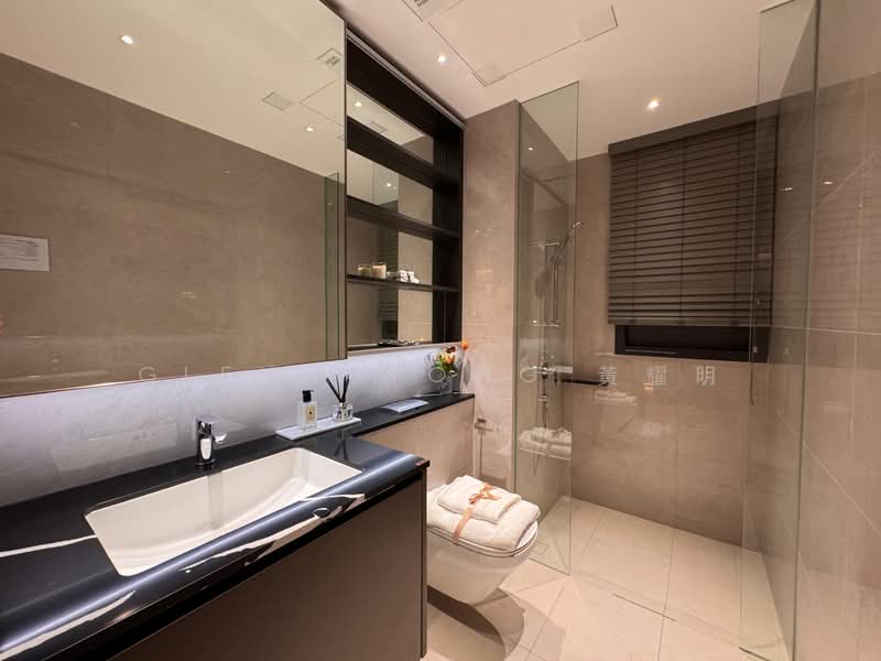 One Marina Gardens, 3 Marina Gardens Lane, 2 Bedrooms, 657 sqft, Apartment For Sale, by Glenn Wong 黃耀明, 500173589 - Bathroom - PropertyGuru.com.sg