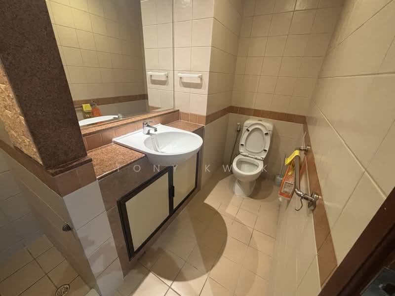 Woodsvale, 7 Woodlands Drive 72, Room Rental, 120 sqft, Condominium For Rent, by Tony Kwek, 500173590 - Bathroom - PropertyGuru.com.sg