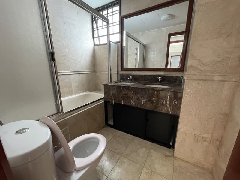 Parc Oasis, 35 Jurong East Avenue 1, 3 Bedrooms, 1,227 sqft, Condominium For Sale, by Josephine Ng, 500173591 - Bathroom - PropertyGuru.com.sg