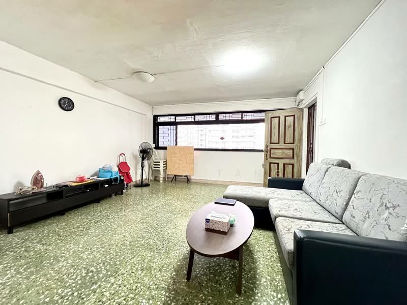 128 Kim Tian Road, 128 Kim Tian Road, 3 Bedrooms, 947 sqft, HDB Flat For Sale, by Keith Tang, 500173596 - Living Room - PropertyGuru.com.sg