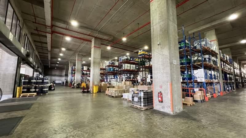 Cheapest | Jurong | Rackings | Ramp Up | Dedicated Loading Bays, Jurong, 67,000 sqft, Warehouse For Rent, by Alex Chan, 500173598 - CommercialGuru.com.sg