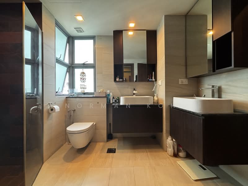 The Madeira, 50 Bukit Batok Street 31, 4 Bedrooms, 2,400 sqft, Condominium For Sale, by Norman Koh, 500173601 - Bathroom - PropertyGuru.com.sg