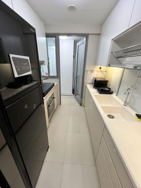 A Treasure Trove, 60 Punggol Walk, Room Rental, 150 sqft, Condominium For Rent, by Melody Azyliae Chiam, 500173605 - Kitchen - PropertyGuru.com.sg
