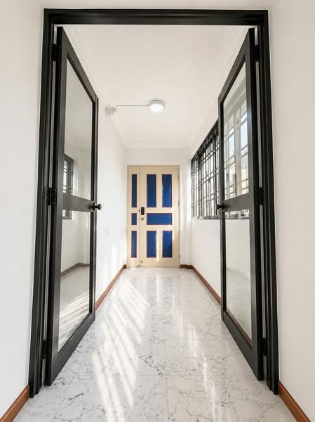 730 Tampines Street 71, 730 Tampines Street 71, 4 Bedrooms, 1,335 sqft, HDB Flat For Sale, by Justin Foo, 500173608 - Entrance - PropertyGuru.com.sg