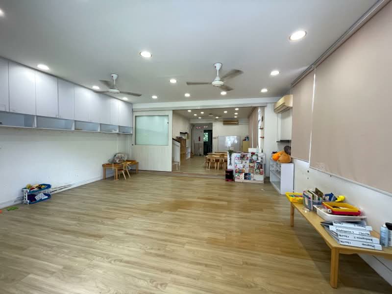 73 Lengkong Dua, lengkong dua, 5 Bedrooms, 4,385 sqft, Semi-Detached House For Sale, by Danis ET Lim 林永添, 500173609 - Interior - PropertyGuru.com.sg