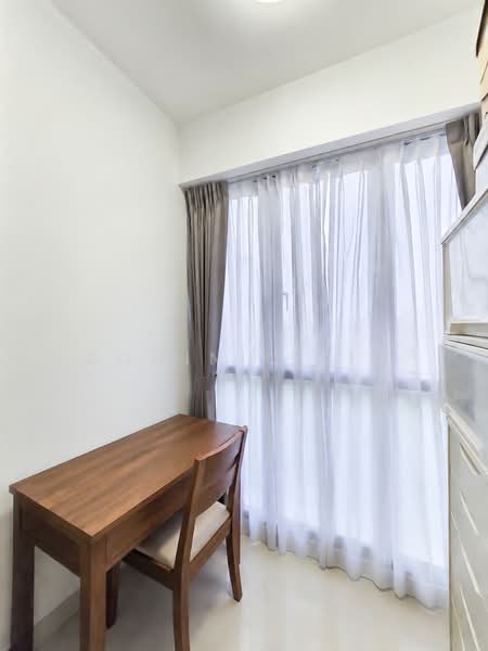 The Garden Residences, 9 Serangoon North View, 3 Bedrooms, 797 sqft, Condominium For Sale, by Dominic Lim, 500173611 - Common Bedroom 1 - PropertyGuru.com.sg