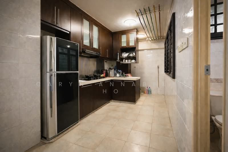 4 Room HDB walking distance to Bahar Junction MRT, short bus ride to Boon Lay, , 3 Bedrooms, 980 sqft, HDB Flat For Sale, by Caryn Annabelle Ho, 500173612 - Kitchen - PropertyGuru.com.sg