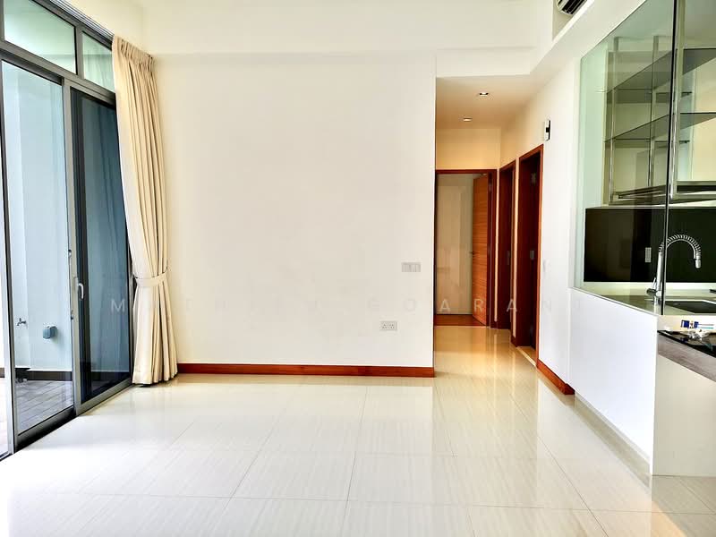 Woodhaven, 71 Woodgrove Avenue, 3 Bedrooms, 1,119 sqft, Condominium For Sale, by Mathieu GOARANT, 500173614 - Living Room - PropertyGuru.com.sg