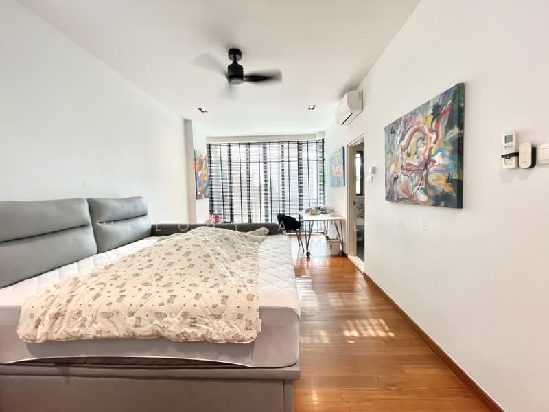 Braddell Heights Estate, Matlock Rise, 7 Bedrooms, 4,500 sqft, Semi-Detached House For Rent, by Melody Azyliae Chiam, 500173616 - Bedroom - PropertyGuru.com.sg