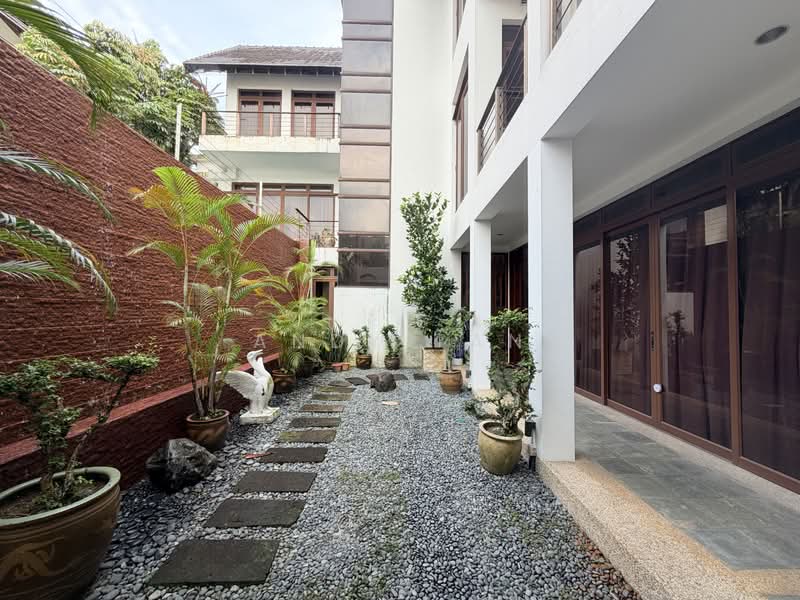 Pinewood I Woodgrove I Oakwood I Cedarwood | Beechwood, Pinewood Grove, 6 Bedrooms, 7,000 sqft, Detached House For Sale, by Andy Tan, 500173617 - PropertyGuru.com.sg