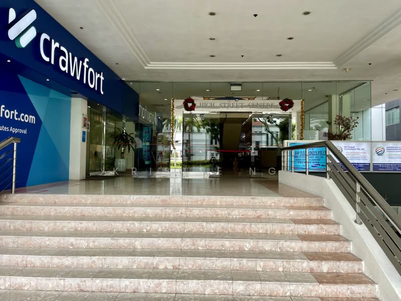 High Street Centre, 1 North Bridge Road, 484 sqft, Other Retail For Sale, by Kristle Ng, 500173628 - Entrance - CommercialGuru.com.sg