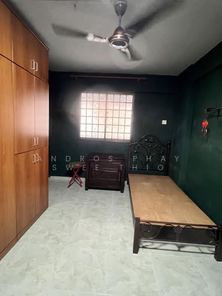 2 Tanjong Pagar Plaza, 2 Tanjong Pagar Plaza, 2 Bedrooms, 635 sqft, HDB Flat For Rent, by Andros Phay Swee Thio, 500173632 - Bedroom - PropertyGuru.com.sg