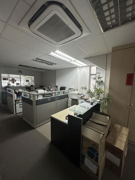 Enterprise Hub, 48 Toh Guan Road East, 3,056 sqft, Factory / Workshop (B2) For Rent, by Stacy Lam, 500173637 - Interior - CommercialGuru.com.sg
