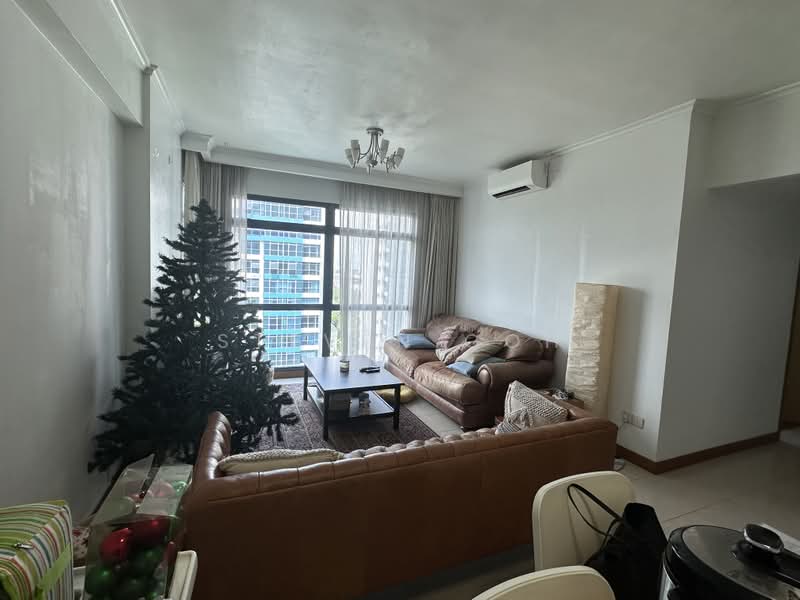Blue Horizon, 21 West Coast Crescent, 3 Bedrooms, 1,216 sqft, Condominium For Rent, by Steven Goh, 500173644 - Living Room - PropertyGuru.com.sg