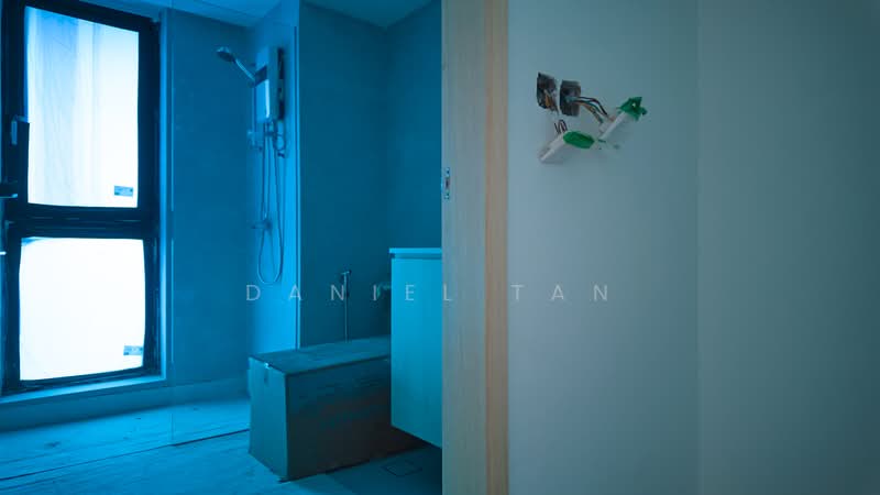 Brand-New Inter | Within 1KM to St. Nicholas Girls' | Near Mayflower MRT, Seraya Crescent, Nemesu Avenue, Casuarina Walk, Casuarina Road, 6 Bedrooms, 3,649 sqft, Terraced House For Sale, by Daniel Tan, 500173646 - Bathroom - PropertyGuru.com.sg