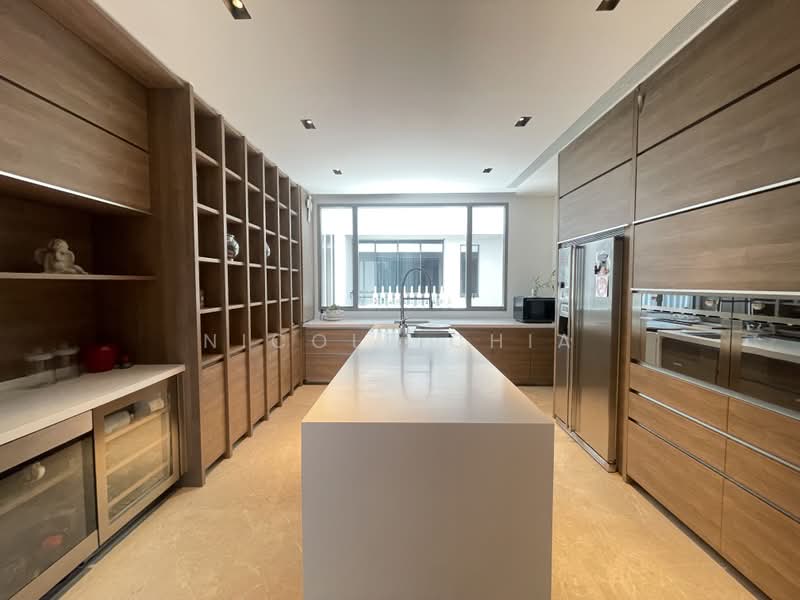 Leedon Residence, 8 Leedon Heights, 4 Bedrooms, 3,767 sqft, Condominium For Rent, by Nicole Chia, 500173649 - Kitchen - PropertyGuru.com.sg